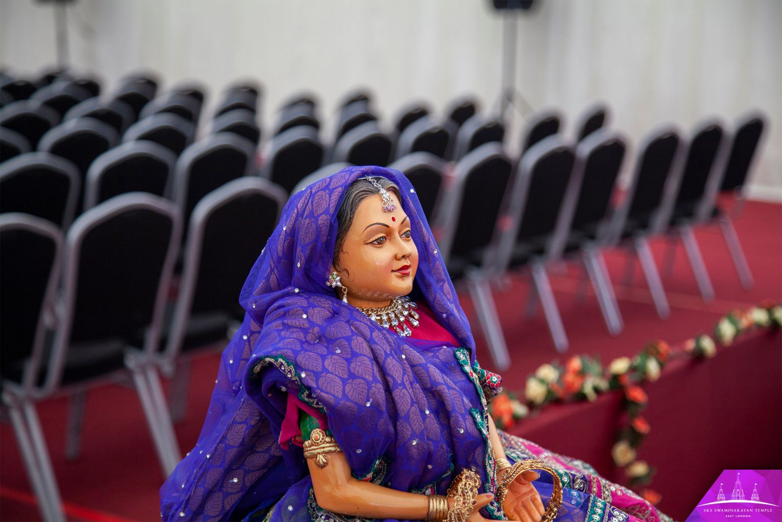 ©1987-2017 SKS Swaminarayan Temple East London